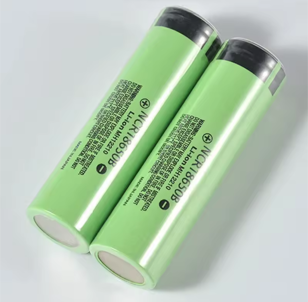 18650B Lithium ion battery (2 pcs)