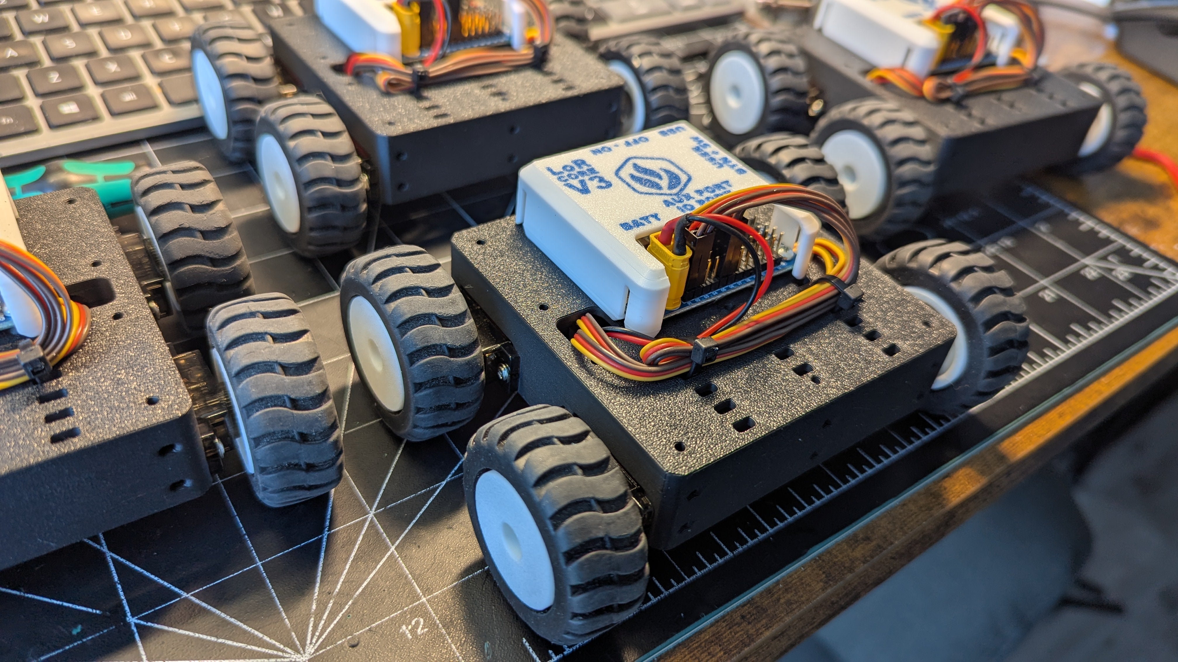 MiniBot Kit - Version 3 – Lord of Robots